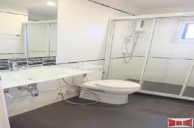 Plat Chon Buri Te Koop Thailand