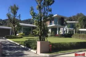 βίλα προς πώληση στο Τσιάνγκ Μάι, Ταϊλάνδη