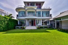 Villa eladó a  oldalon. ประจวบคีรีขันธ์, Thaiföld