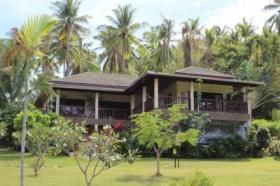 Vila Na prodaju u Surat Thani, Tajland