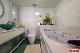 Plat Chon Buri Te Koop Thailand