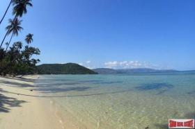 Villa Zu verkaufen in Surat Thani, Thailand