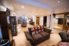 Townhouse à venda em Bangkok-Distrito de Khlong Toei, Tailândia Townhouse à venda em Bangkok-Distrito de Khlong Toei, Tailândia