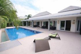 bungalow In vendita a ประจวบคีรีขันธ์, Tailandia