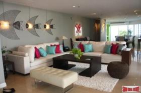 Double / Terraced houses For Sale in Bangkok-Khlong Toei District, Thailand Double / Terraced houses For Sale in Bangkok-Khlong Toei District, Thailand
