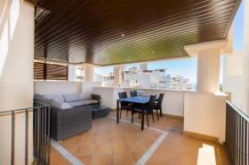 フラット エステポナ  スペイン