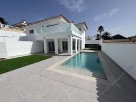 Villa satılık 'de Arona-Chayofa, İspanya