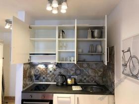 扁平 洛斯克里斯蒂亚诺斯  西班牙