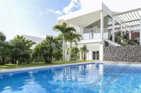 Villa for sale in Costa Adeje Golf, Spain