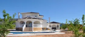 Huis Aspe Costa Blanca Te Koop Spanje