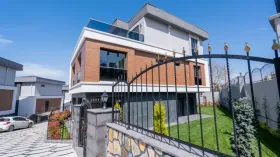 Hus til salgs i Bahcesehir 2. Kısım, Turkey
