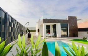 Huis te koop in Aspe, Spanje