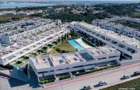 Lapos Torrevieja Eladó Spanyolország