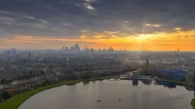 扁平 待售 于 Finsbury Park-Four Winds, 英国