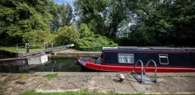 Apartment for sale in Watford, United Kingdom