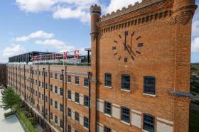 Apartment for sale in Slough, United Kingdom