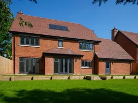 Kuća za prodaju u Tonbridge and Malling-Hildenborough, Velika Britanija
