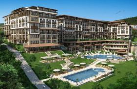 Lapos Eladó a oldalon. Sveti Vlas-Burgas, Bulgária Lapos Eladó a oldalon. Sveti Vlas-Burgas, Bulgária