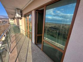 Apartment For Sale in Sunny Beach-Burgas, Bulgaria