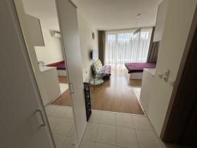 Plat Слънчев бряг te koop Bulgarije