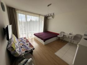 Plat Слънчев бряг te koop Bulgarije