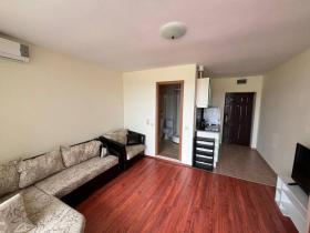 Apartment For Sale in Sunny Beach-Burgas, Bulgaria