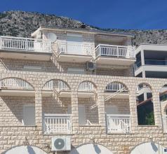 Villa Grad Omiš te koop Croatia