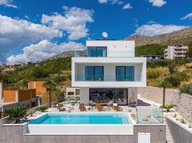 Vila Na prodaju u Split-Dalmatien-Split [Splitsko-Dalm, Hrvatska
