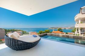 Villa For Sale in Split-Dalmatien-Split [Splitsko-Dalm, Croatia