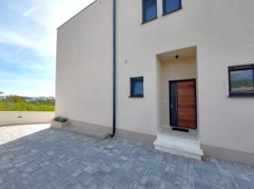 Willa Vodice Na sprzedaż Chorwacja Willa Vodice Na sprzedaż Chorwacja