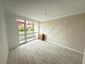 Plat Слънчев бряг te koop Bulgarije