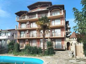 ホテル 時々 販売中 ブルガリア