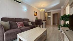Apartamento À venda em Солнечный берег-кв. Камелия, Bulgária
