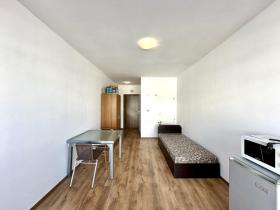 Apartamento sótão À venda em Слънчев бряг-Burgas, Bulgária