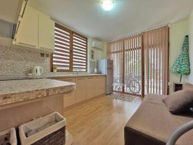 Apartment For Sale in Sunny Beach-Burgas, Bulgaria