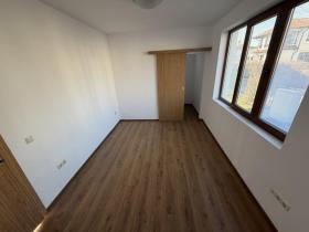 Önálló ház Каблешково Eladó Bulgária