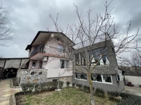 Detached house For Sale in Tvŭrditsa-Burgas, Bulgaria Detached house For Sale in Tvŭrditsa-Burgas, Bulgaria