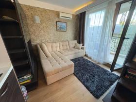 Plat Слънчев бряг te koop Bulgarije