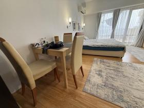 Terrace apartment Sveti Vlas For Sale Bulgaria
