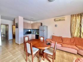 Floor Apartment For Sale in Sveti Vlas-Burgas, Bulgaria Floor Apartment For Sale in Sveti Vlas-Burgas, Bulgaria