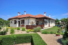 Villa For Sale in Bezvoditsa, Bulgaria