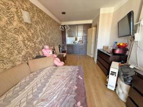 Plat Слънчев бряг te koop Bulgarije
