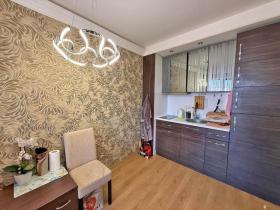 Plat Слънчев бряг te koop Bulgarije