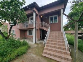 Detached house For Sale in Dyulevo-Burgas, Bulgaria