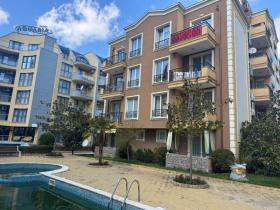 Apartment For Sale in Sunny Beach-Burgas, Bulgaria