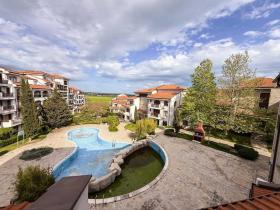 Apartment For Sale in Aheloy-Burgas, Bulgaria