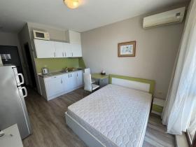 Apartamento À venda em Sveti Vlas-Burgas, Bulgária