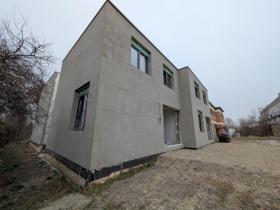 Dom dwurodzinny Foreclosures w Kittsee, Austria Dom dwurodzinny Foreclosures w Kittsee, Austria