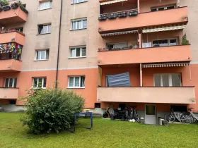 Földszinti lakás Elárverezések a  oldalon. Salzburg-Lehen, Ausztria