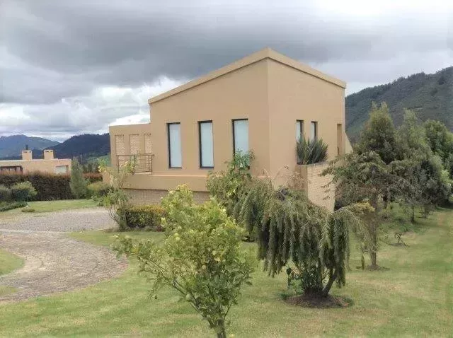Villa La Calera - Sopó  Colombia | Kolumbien Immmobilie Hauskauf Villa -Aussenbereich